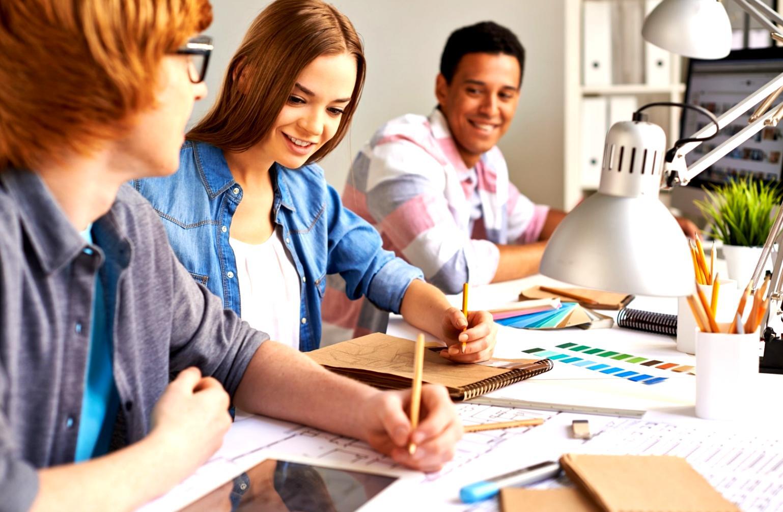 Collaborative business finance workshop with team members discussing strategies